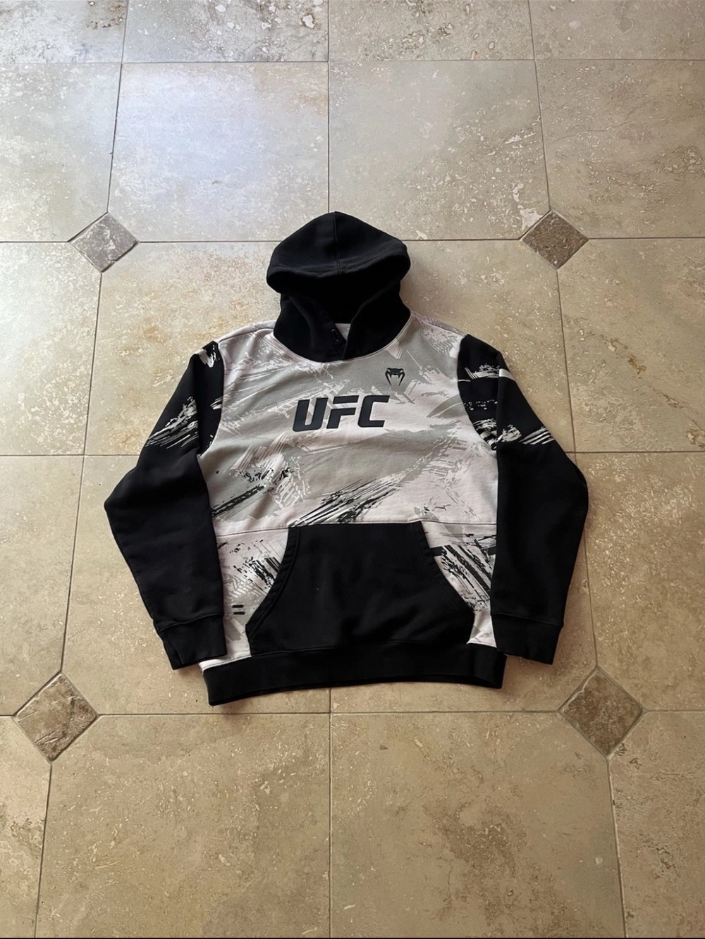 Venum UFC Fight Week 2.0 Black / Gray Hoodie Size XL